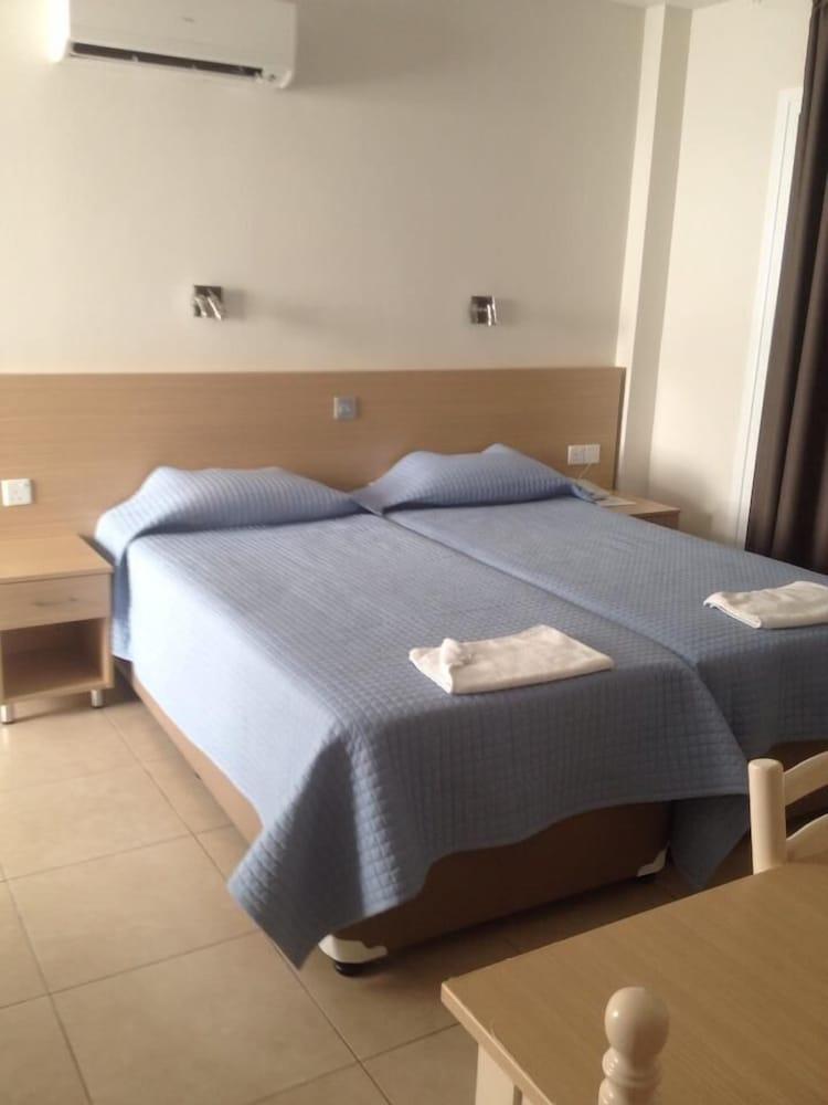 Christabelle Hotel Apartments Ayia Napa Exterior photo