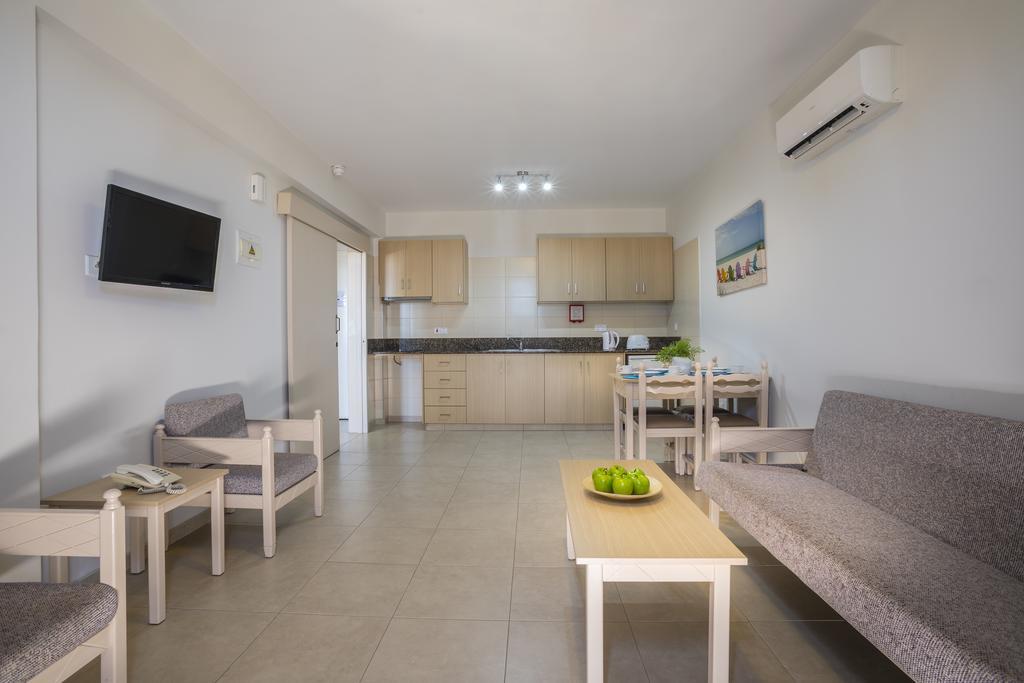 Christabelle Hotel Apartments Ayia Napa Exterior photo